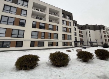 Простора 2 км квартира на Щасливому вулиця Боголюбова