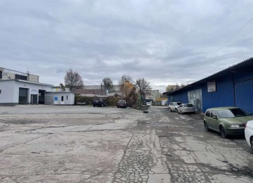 Продам комерційне приміщення Чайка