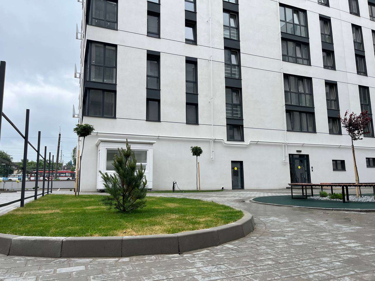 1км квартира в ЖК Галицький 3й поверх 51м2