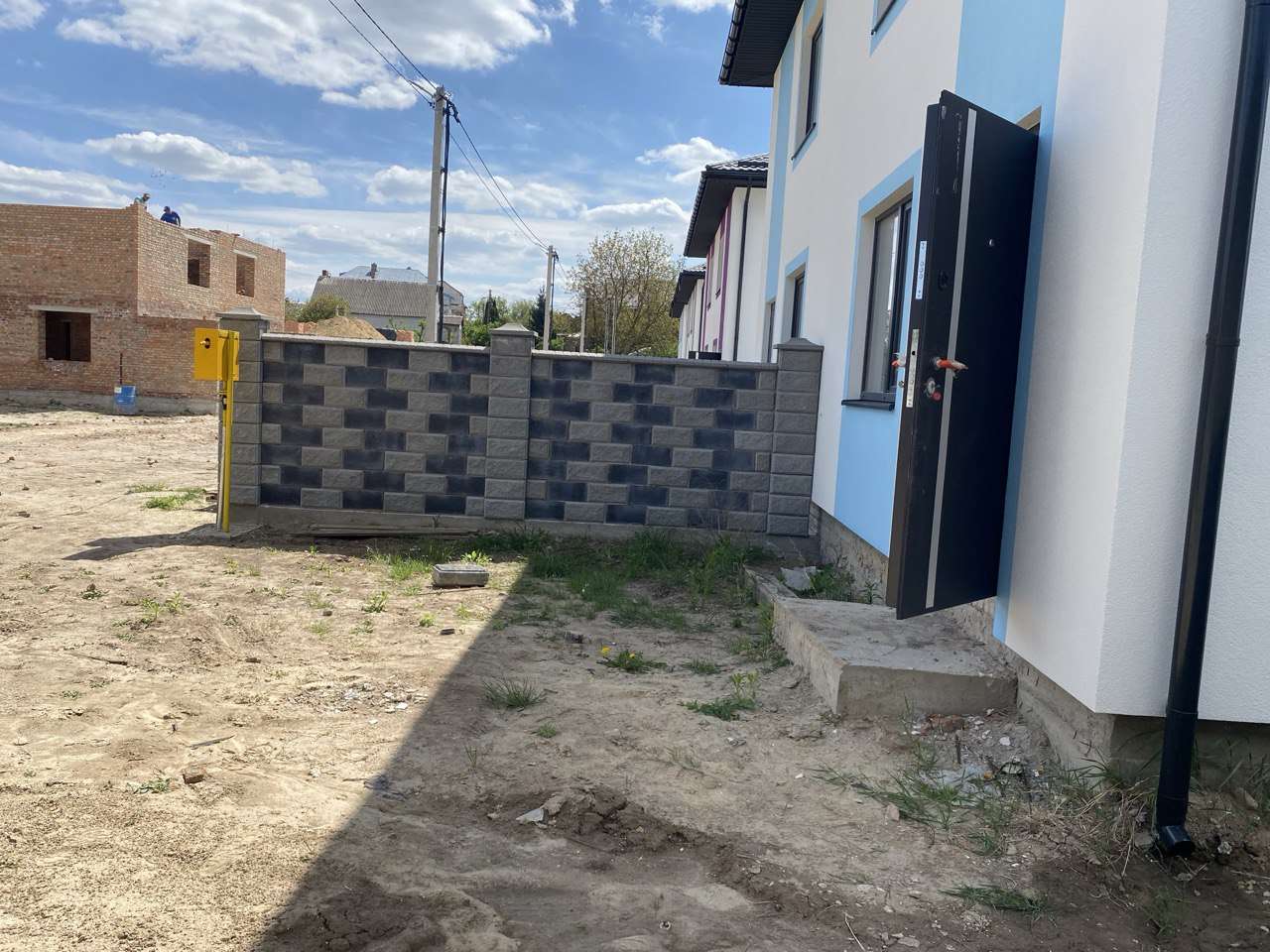 Котедж з міськими комунікаціями