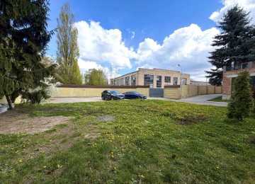 продам готельно - банний комплекс з ділянкою 13 сотих