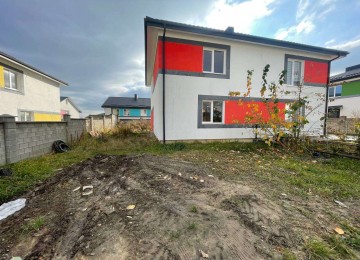 Котедж в ЖК Країна мрій з міськими комунікціями