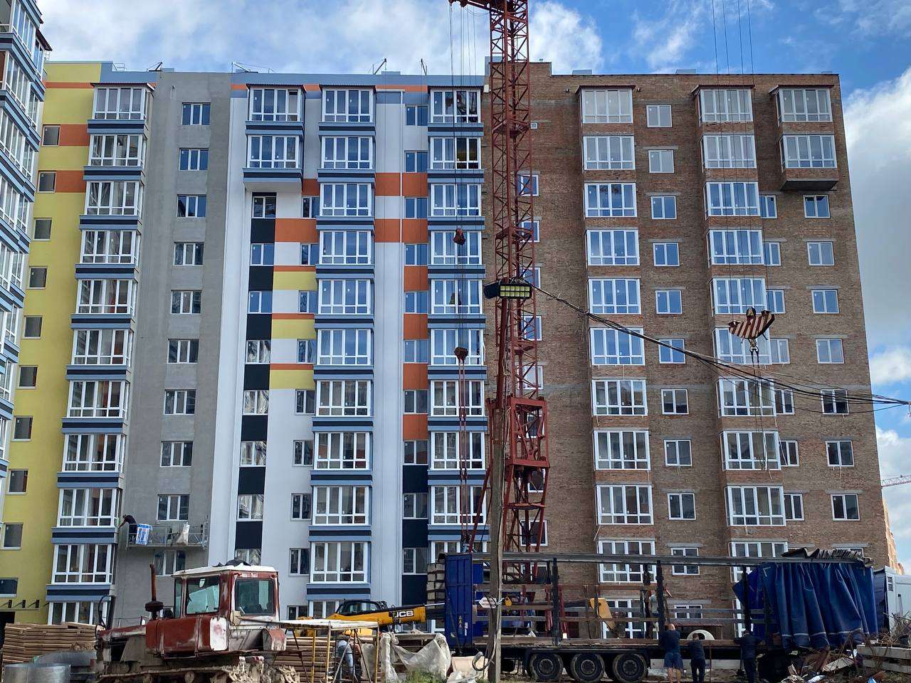 Новобудова на Чайці середній поверх
